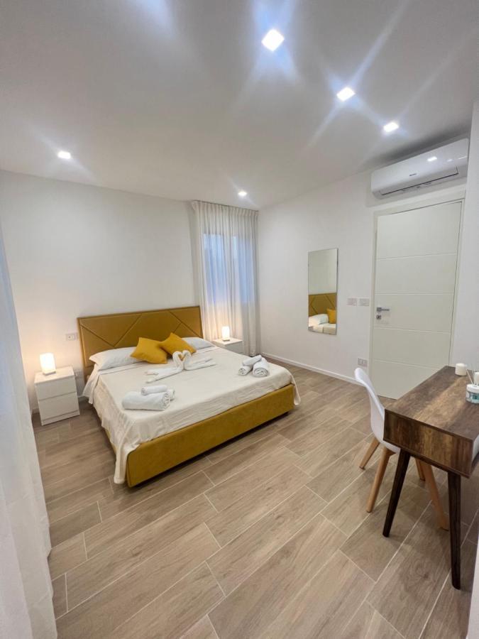 Perla Sul Mare Apartments จีอาร์ดีนี นักซอส ภายนอก รูปภาพ