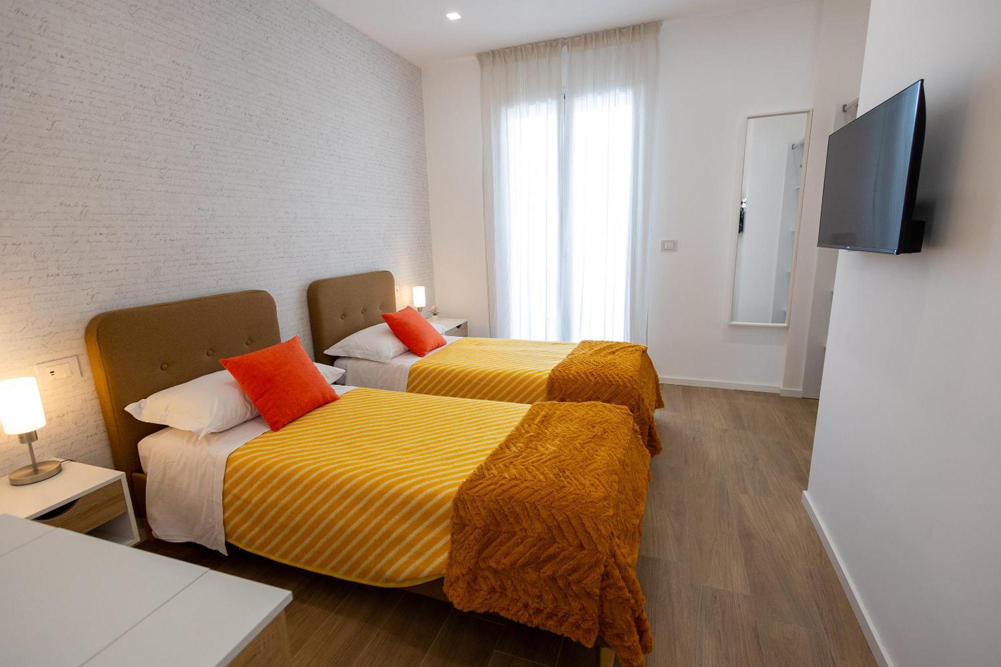 Perla Sul Mare Apartments จีอาร์ดีนี นักซอส ภายนอก รูปภาพ